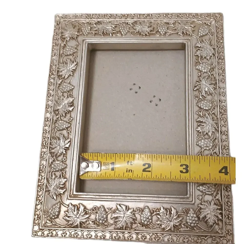 Ornate Mediterranean Wood 6.5x5 Picture Frame Carved Grape Leaves Champagne Gold